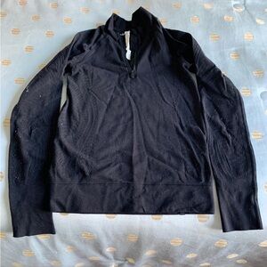 Black Lululemon athletic shirt